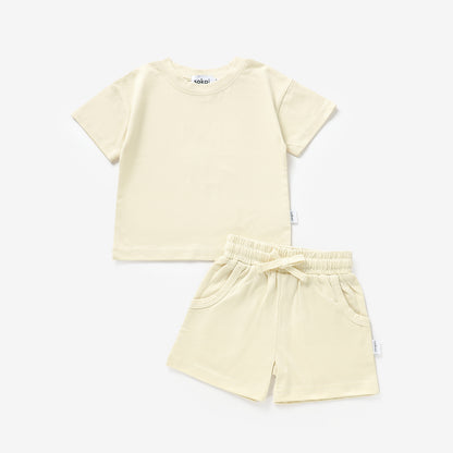 summer t-shirt sets.